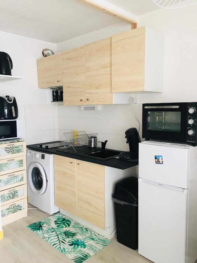 Studio Cosy Et Moderne Au Couchant Situe 150M De La Plage -Avec Parking Gratuit Prive - 25M2 - Climatise - Balcon - Wifi Gratuit Λα Γκραντ-Μοτ Εξωτερικό φωτογραφία